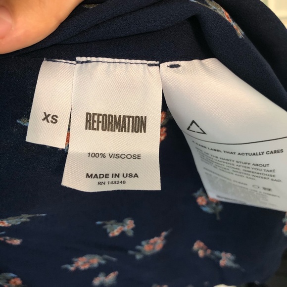 Reformation dress - Picture 3 of 5